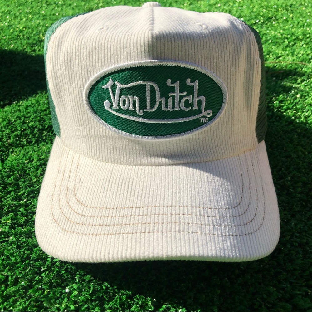 Von Dutch Trucker hat